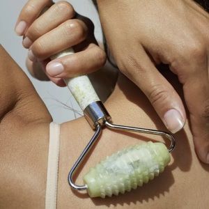 Esker Allover Full Body Large Jade Body Roller